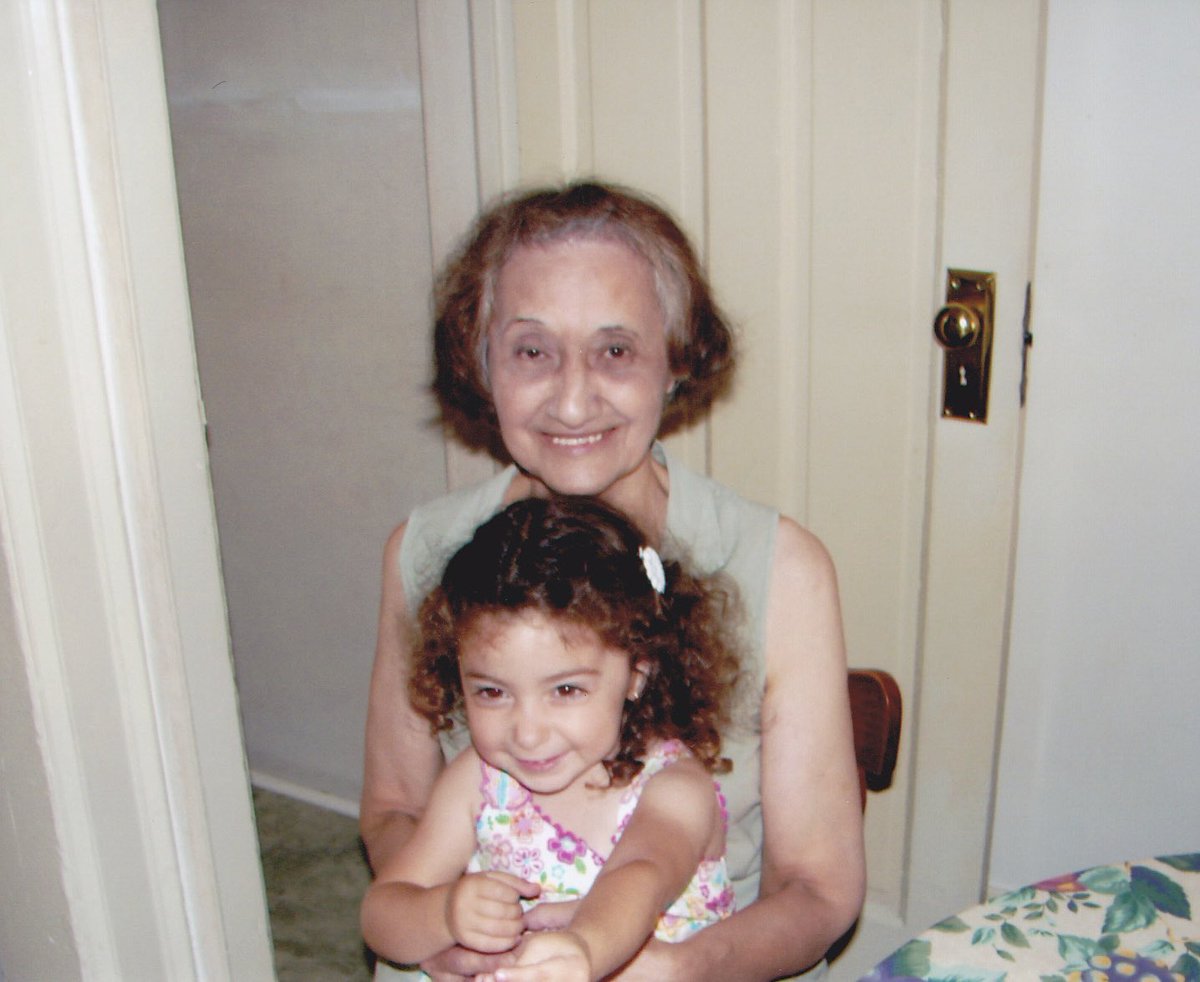 CashaSarah's tweet photo. Rest in peace Grandma, love you forever ❤️❤️❤️ https://t.co/MVkTaaVPVj