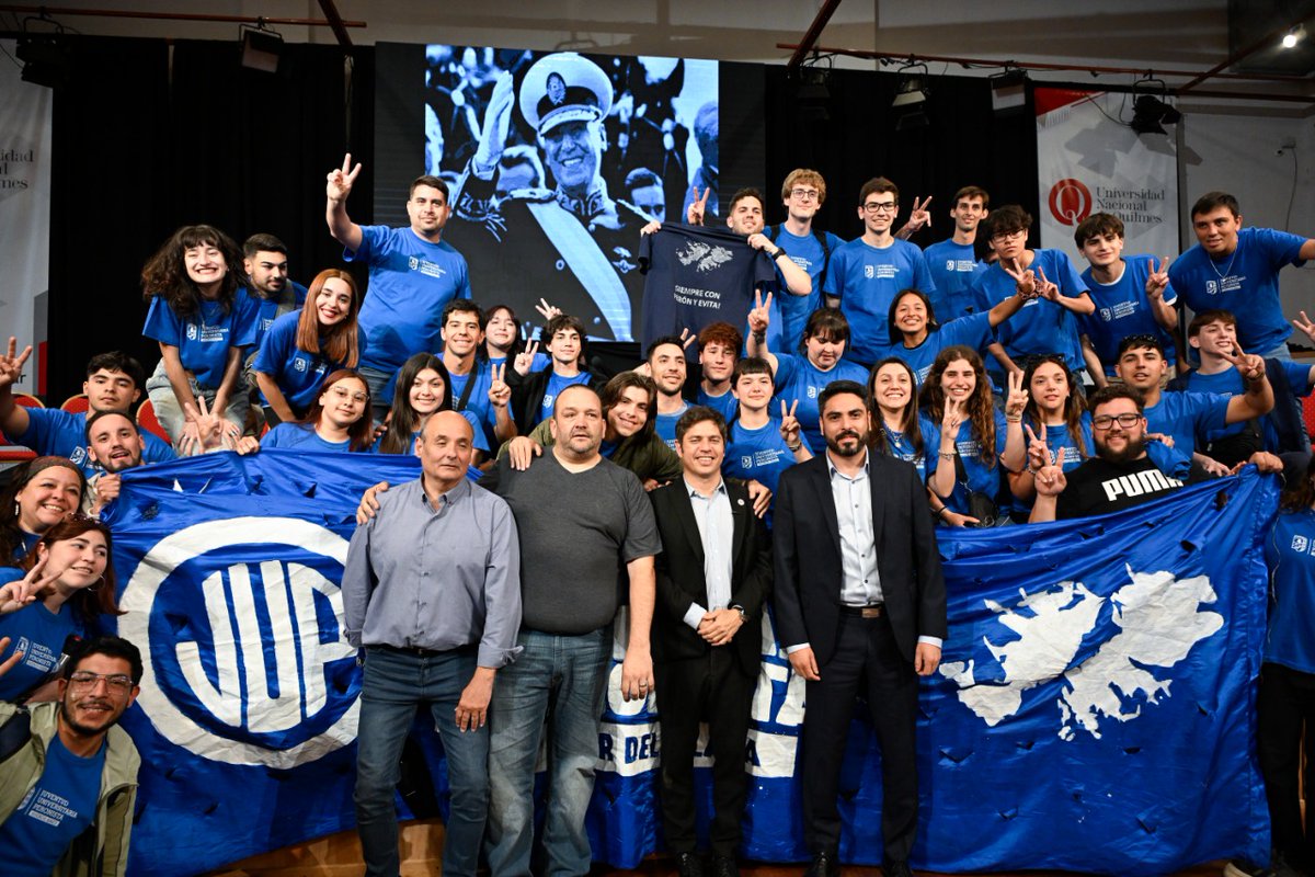 Las y los militantes peronistas sabemos que no hay proyecto nacional con justicia social si no defendemos la universidad pública, gratuita y de calidad y en ese lugar nos van a encontrar siempre.