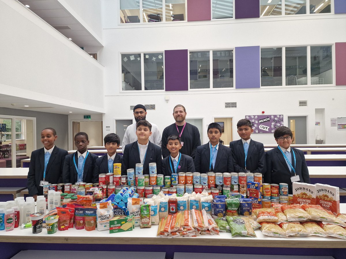 edenboys_bham's tweet photo. Our pupils encompassing STAR Values - 'Service to Communities'. Pupils have donated non-perishable food and toiletries for the vulnerable within our community as part of our Harvest Collection.  #wearestar #servicetocommunities #generosity @BirminghamEdu @StarAcademies https://t.co/3qff88s8T6