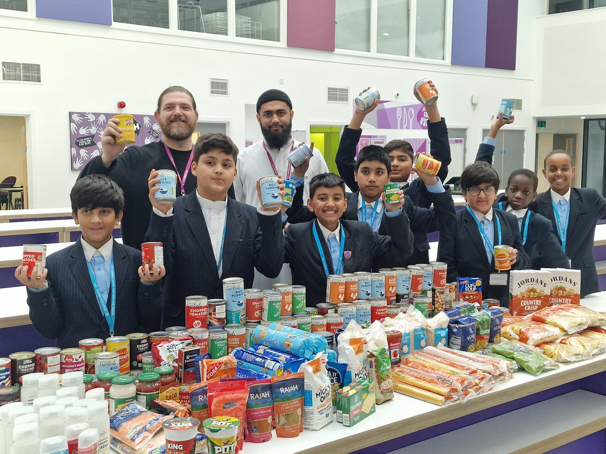 edenboys_bham's tweet photo. Our pupils encompassing STAR Values - 'Service to Communities'. Pupils have donated non-perishable food and toiletries for the vulnerable within our community as part of our Harvest Collection.  #wearestar #servicetocommunities #generosity @BirminghamEdu @StarAcademies https://t.co/3qff88s8T6