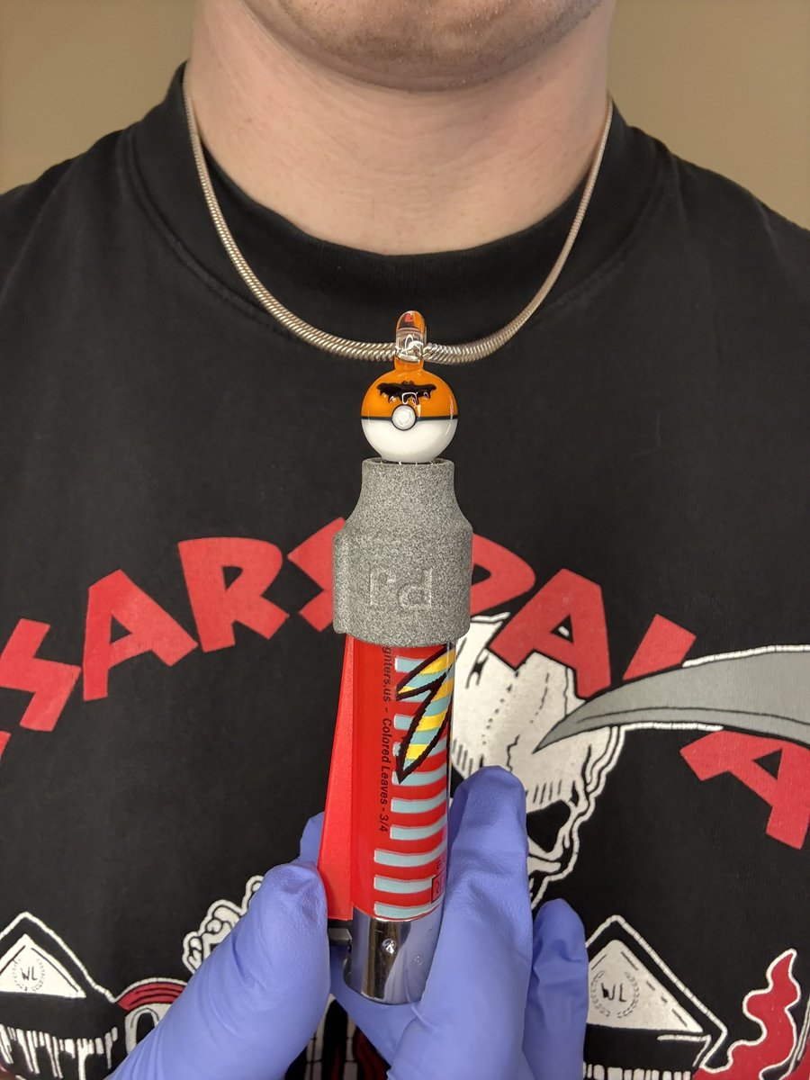 PackerJawn's tweet image. We work with glassblowers to make packing/poking and even pendant lighter accessories! 

Instagram hates us and I’m working to find fellow stoners who’d enjoy our jawns!!