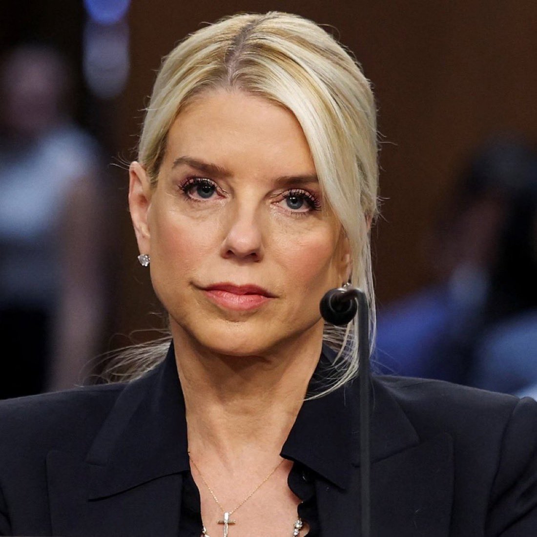 ML3democrats's tweet image. This horrible person has seen the faces of the victims,
And their abusers.

This monster has read thousands of documents identifying the victims and abusers by name.

Yet she’s done nothing.

This is the face of a soulless fuck!ng ghoul. She is by far the worst AG in history