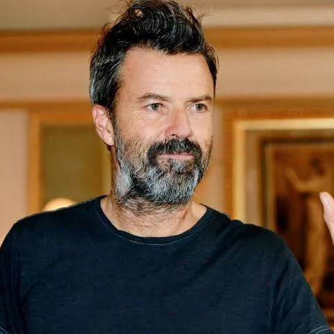 GustavoAdolf_'s tweet image. Pau Donés vocalista de Jarabe de palo, dijo esto, antes de morir, en junio de 2020:
- Estoy enfadado con el cáncer porque no me quiero ir, ahora no me viene bien irme. Preferiría vivir un poquito más, la verdad, pero es lo que hay y estoy bien conmigo mismo, en paz y tranquilo.…