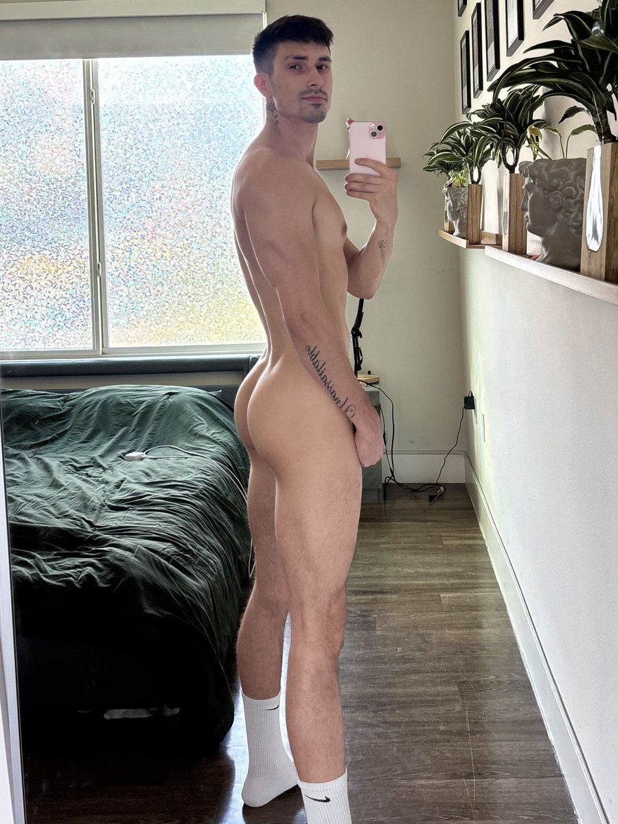 kane foxx tweet media