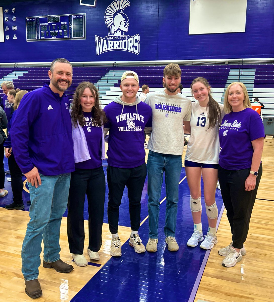 cc2amaz's tweet image. 28 matches, 5851 miles by car and 1056 by air. @AshlynSteding had a great cheering section everywhere she went.  Junior year as a Warrior is complete; we’re all proud of you, Ash! 💜🏐💪 #stedlets #rollwarriors @MrsSteding