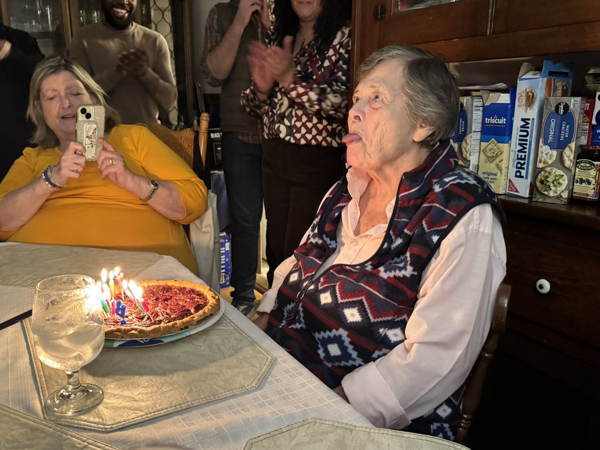 Happy 95th Birthday Grandma!!! 🥳🎉