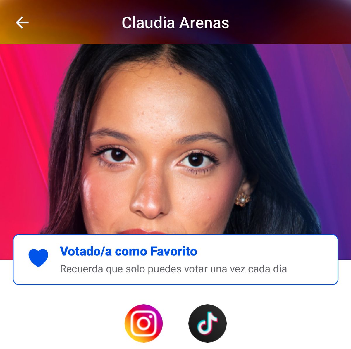 carmenvzcaino's tweet photo. ea #OTGala9 https://t.co/HjlHDE2NU8
