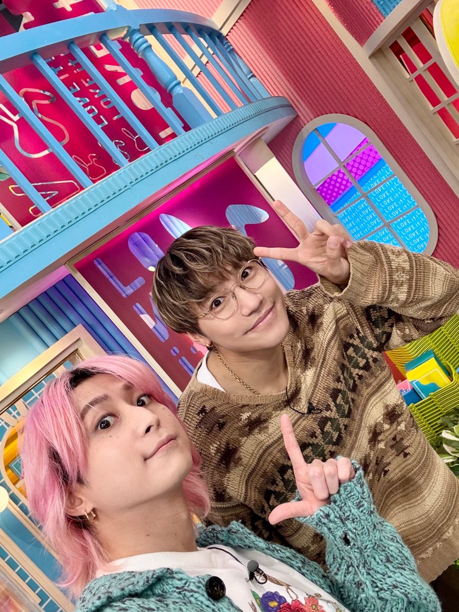 SAK_SAK_SAKUMA's tweet image. #ラヴィット はじまるよ！！

久々の #小森隼 ！！！！
テンション上がった (^^)