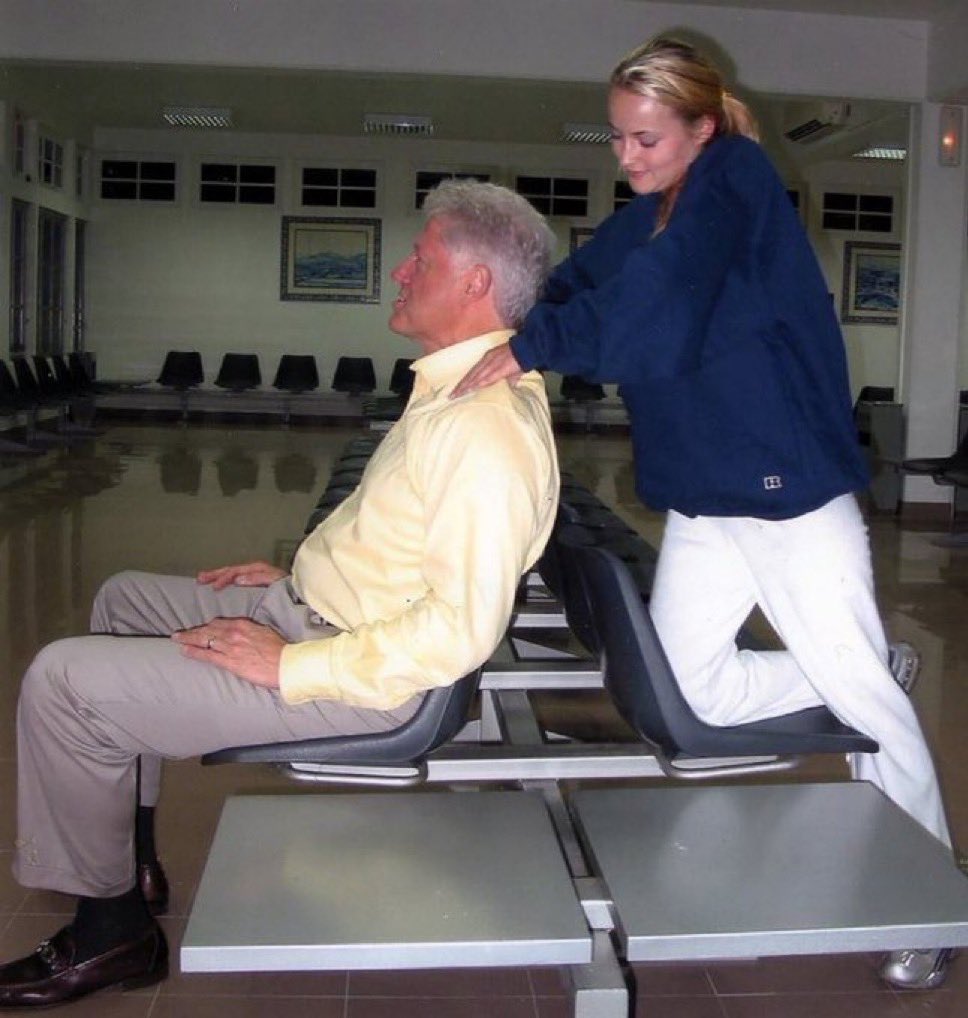 The Clintons are refusing to appear before the House Oversight Committee for their Epstein depositions.

I wonder why?

Lock them up.