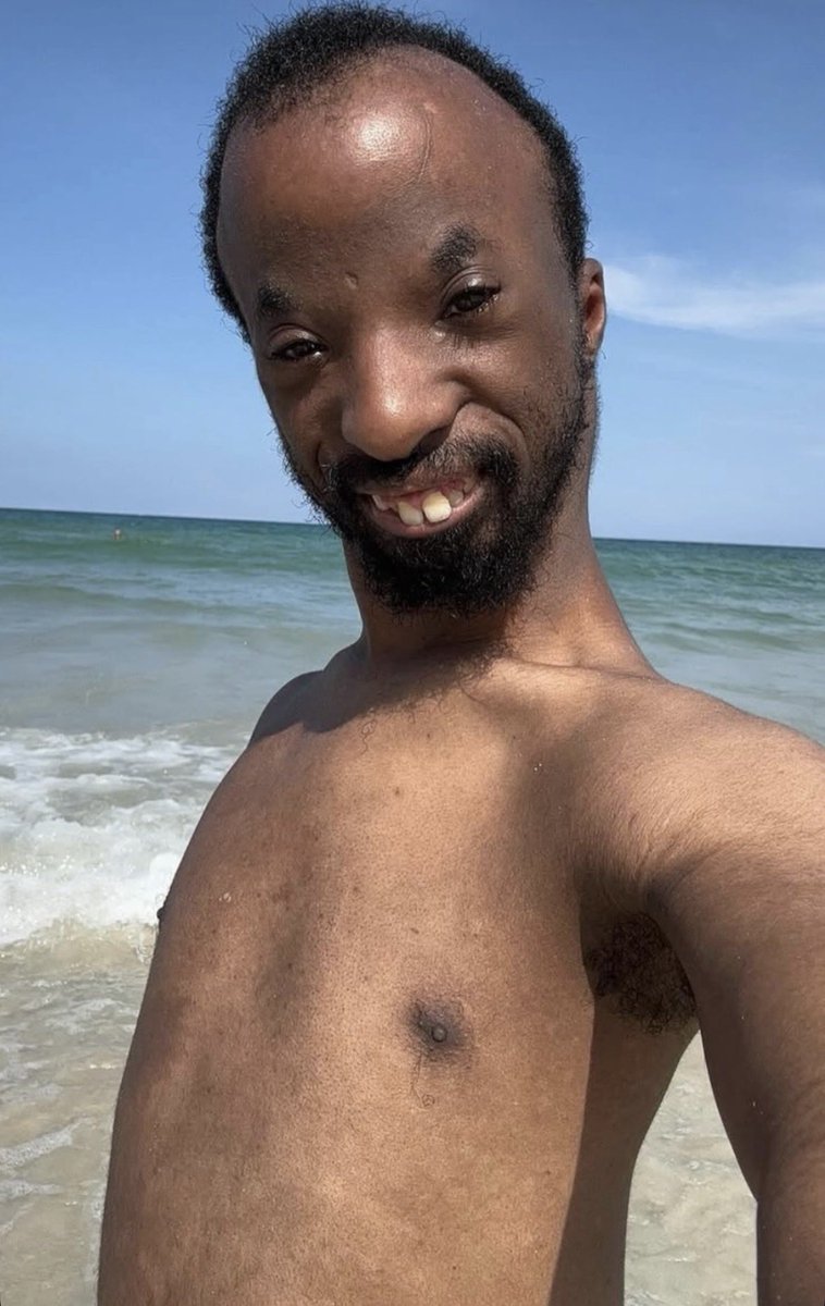 sazeiroofc's tweet image. eu fora do Twitter