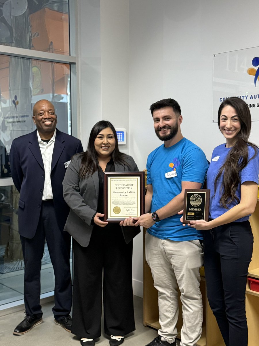 RepLuzRivas's tweet image. The Community Autism Services Center in San Fernando will be a place of hope and opportunity for children with autism and their families to receive important resources and educational opportunities. 

Team Rivas participated in the grand opening and provided a certificate to…