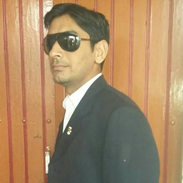 मगरुर हूं मैं भी, अपने किरदार पर,
कोई तुमसा नहीं, तो कोई मुझसा भी कहां ..? 
राम राम जी