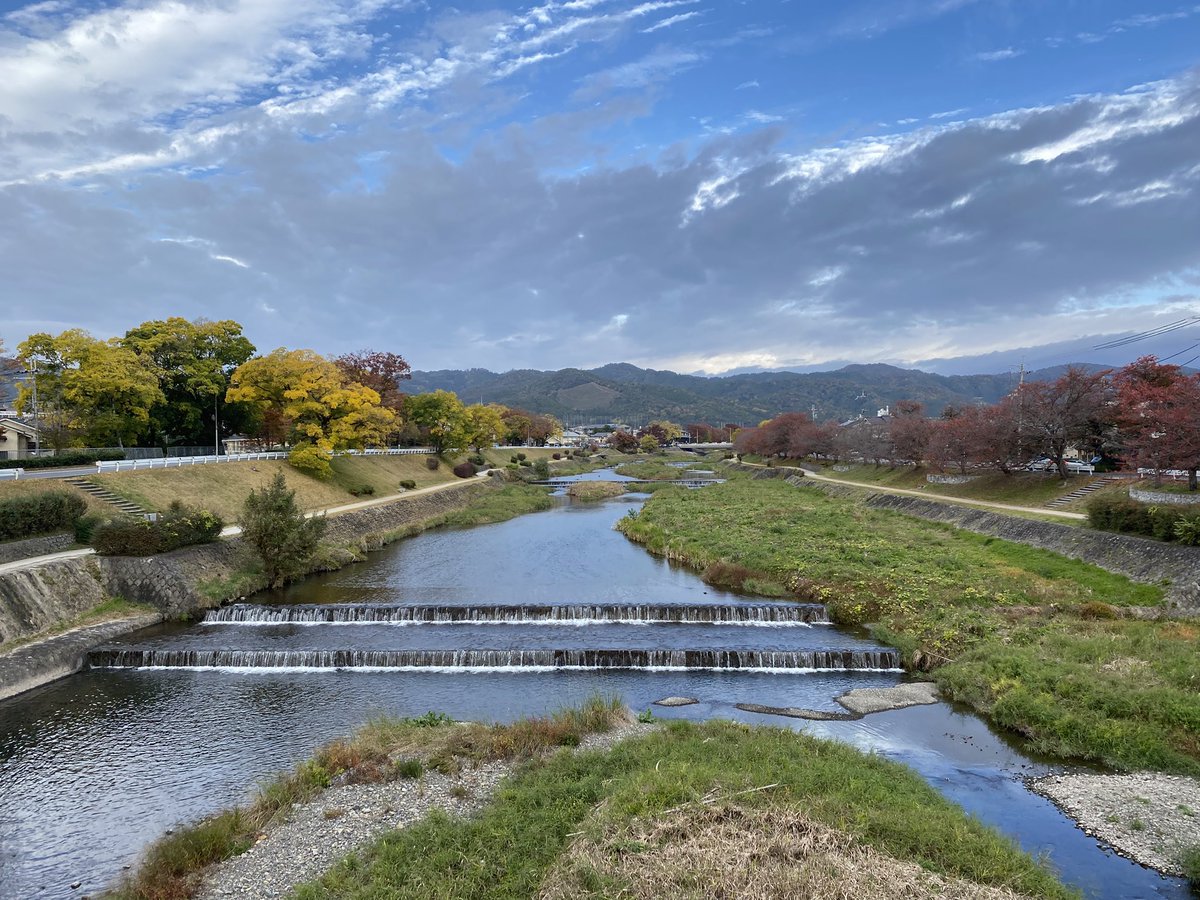 kamokamokai's tweet image. 今日の賀茂川。
2025年11月18日
#Kyoto #kyokamo #鴨川 #京都