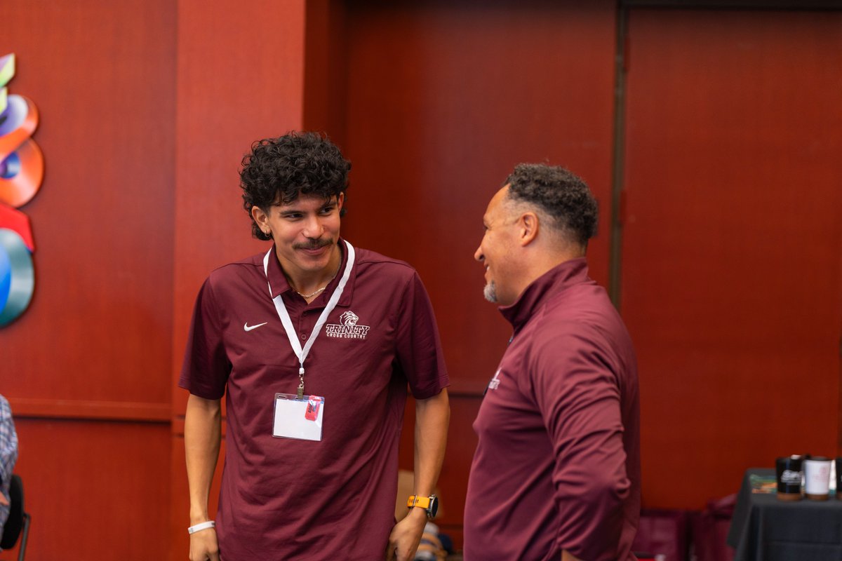 TrinityUAlumni's tweet image. Alumni Career Engagement (ACE), in collaboration with Trinity student organizations and special interest programs, welcomed 14 alumni volunteers to share their career experiences at Talk with a Tiger during #TUAlumniWeekend, allowing them to connect with more than 50 students and…