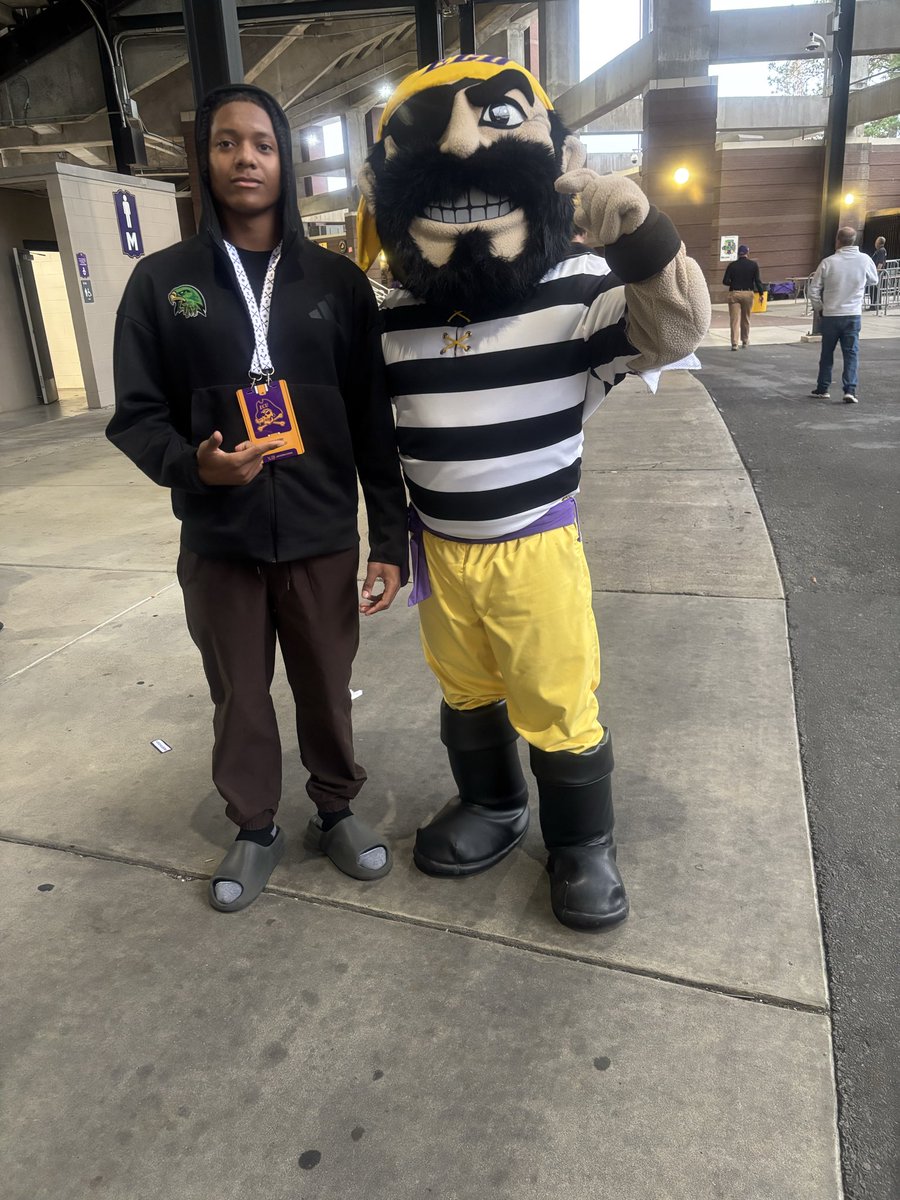 Romelo Perry tweet media