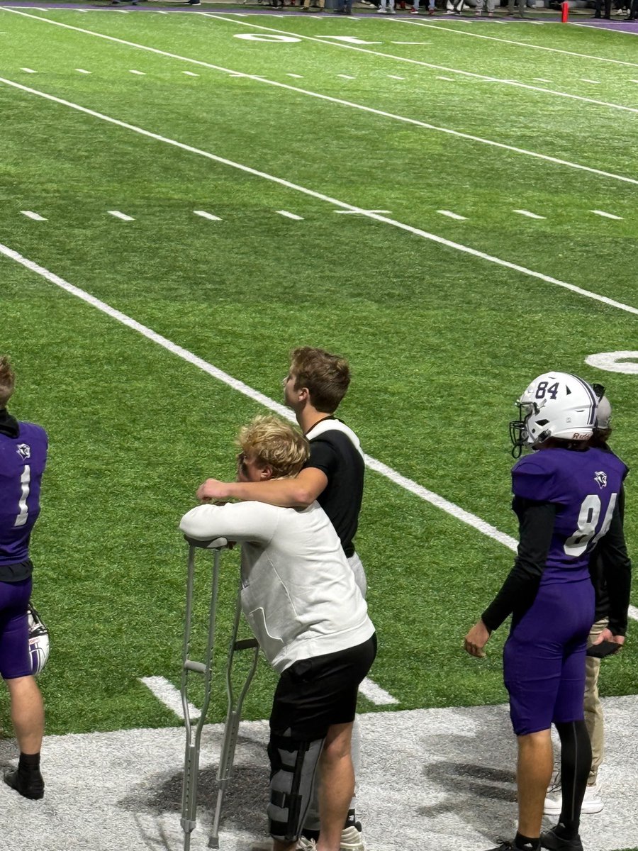 AlexDugan89's tweet image. Take a look at my senior season highlights. Due to injury I will be out for the remainder of the football and basketball season. I can’t wait to watch my guys continue our run this week! Thank you Elder athletics for all the memories and opportunities! 
#3more #ALLIN #notdone…