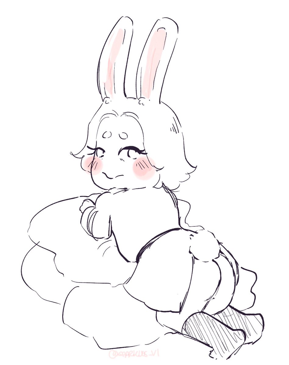 sparkles_v1's tweet image. One has to wonder who will help Bunnygon during this challenging time of the month ...
#AegonIITargaryen