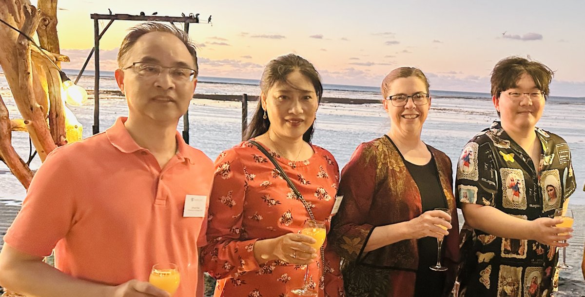 J_Immunol's tweet image. A #TopRead article from @asusols showed the direct impact of premature thymic involution on thymopoiesis and peripheral immune niches that likely contribute to immunosenescence and inflammaging in the elderly. Learn more: ow.ly/xMpV50Xt1ma.