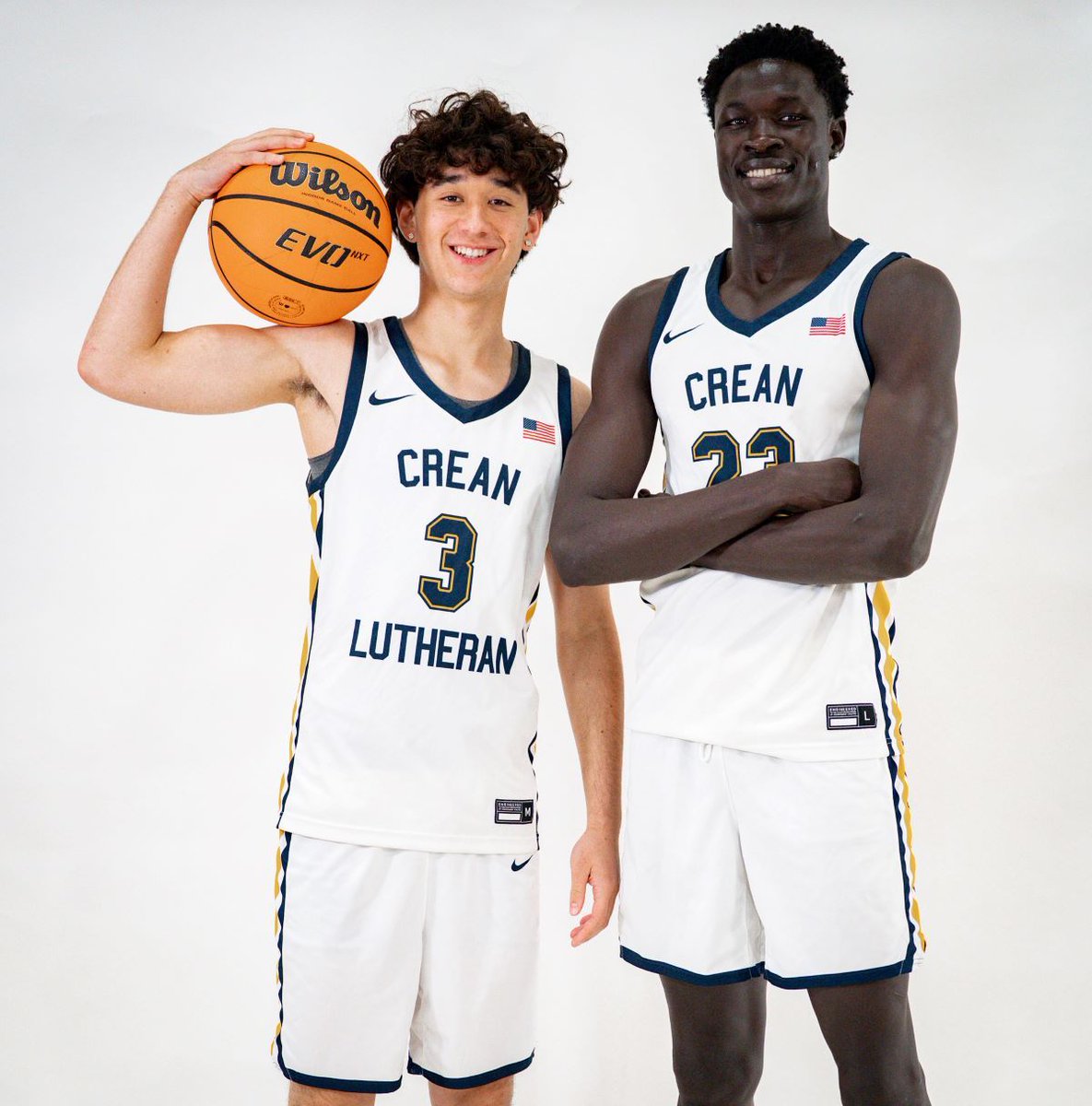 Expectations high for Crean Lutheran boys basketball team under first year coach
CLICK LINK:
ocsportszone.com/expectations-h…
<a href="/OCSportsZone/">OC Sports Zone</a> <a href="/creanlutheranhs/">Crean Lutheran</a> <a href="/CreanHoops/">Crean Lutheran 🏀</a> <a href="/AustinLoeb/">Austin Loeb</a> <a href="/FernandoMDonado/">Fernando M. Donado</a> <a href="/JAC0BRAM0S/">Jacob Ramos</a> <a href="/jakerhodes88/">Jake Rhodes</a> <a href="/TimBurtIrvine/">Tim Burt</a> <a href="/James_Escarcega/">James Escarcega 📈🏈🏀⚾️🥎 🤼🤽🏽‍♂️🏊🏼‍♀️🏌🏻⚽️</a>