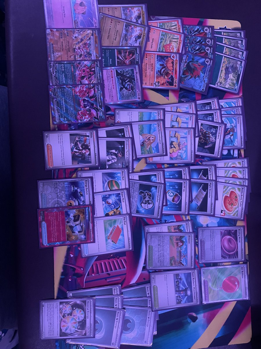 Probably dead last in Vegas with Zoroark. Went 0-3-2 drop and probably got called a judge on at least twice. I have much to learn.🫡