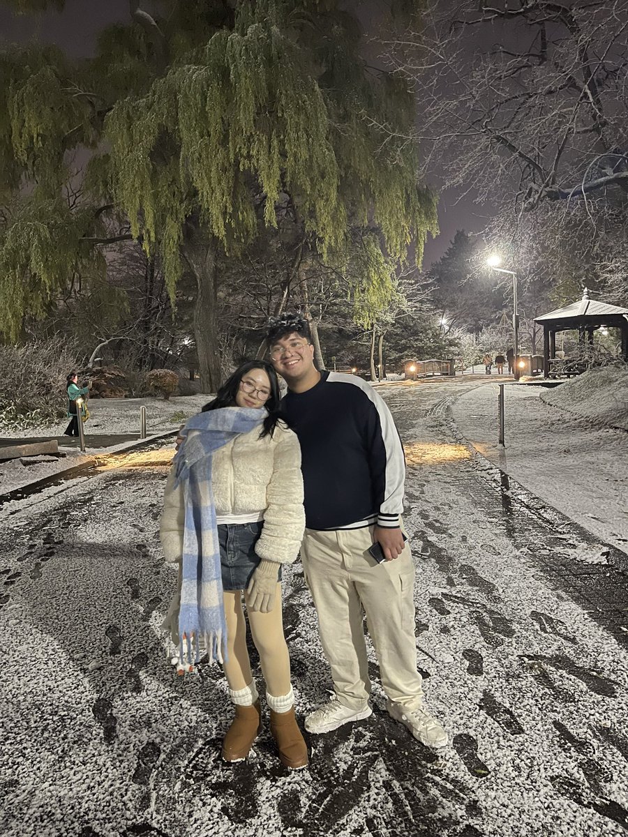 seapancakeee's tweet photo. i love u snow much ⛄️ https://t.co/PjRnIHFyRm