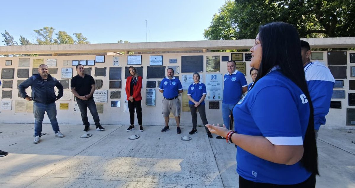 Hoy 17 de noviembre. Día de la Militancia Peronista , estuvimos en la Quinta de San Vicente, celebrando nuestro día junto a lxs delegadxs , frente a la plaqueta que pusimos hace unos años , porque hoy no es una fecha para la nostalgia, es una fecha para el ejercicio de la memoria