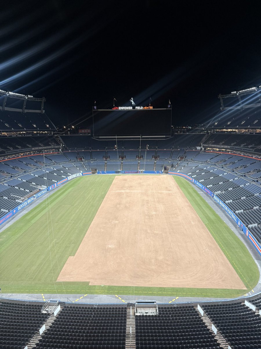 Ch3fC0llin tweet media