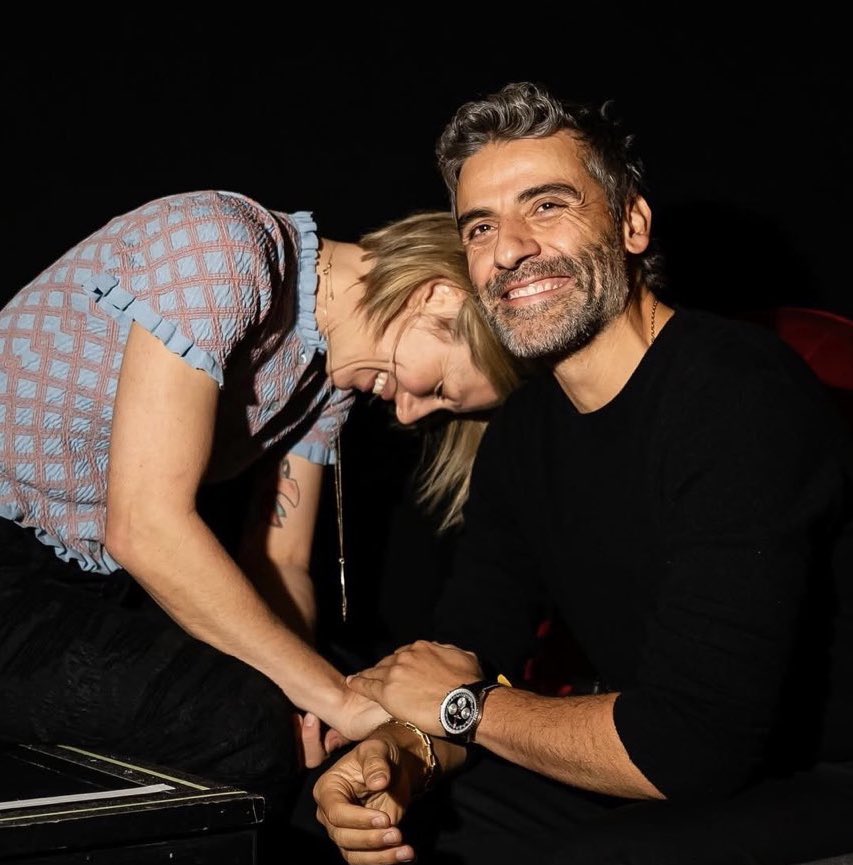 oscariupdates's tweet photo. Oscar Isaac about his wife, Elvira Lind:

"But really, the miracle is that Elvira came into my life…and that she does what she does, which is, she never runs away from the sharp edges of life. She doesn't try to sand them down." ��️ https://t.co/Ls61K6owKE
