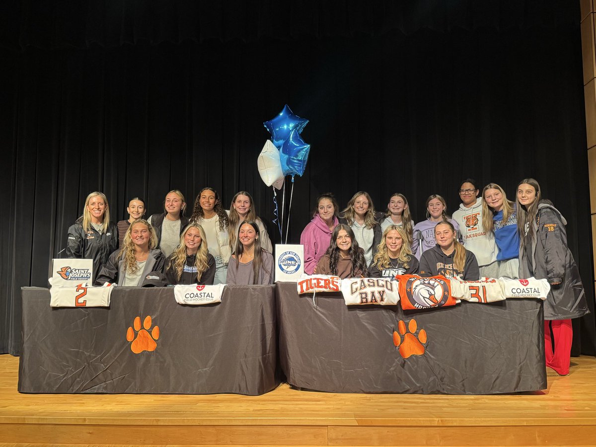 Wonderful ceremony today for Kayla signing her NLI to play field hockey at SJC. We are so proud of you and can’t wait to see what the next chapter brings. Go Monks!💙🤍🏑 #onceatigeralwaysatiger🐯🧡🖤