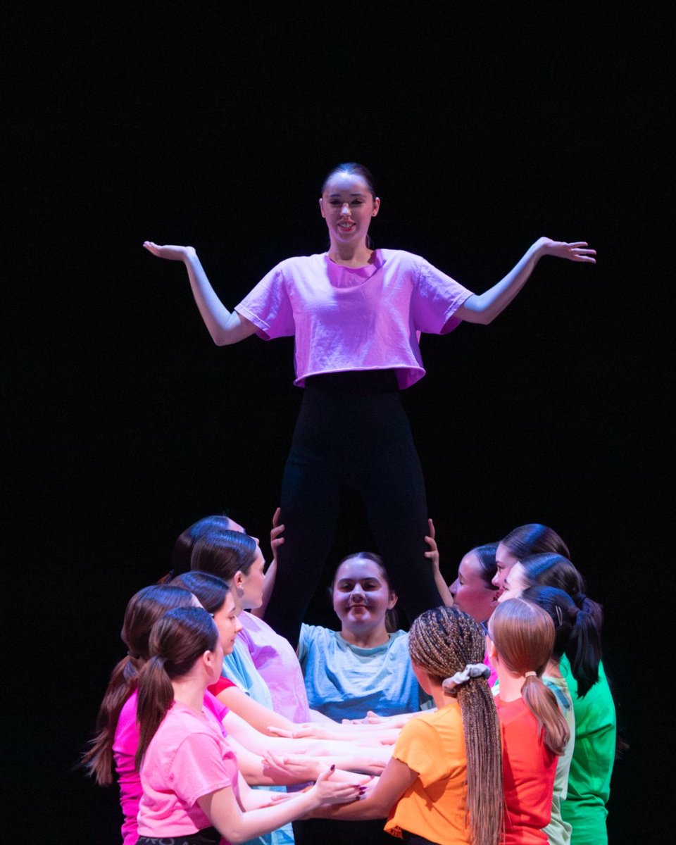The SBU Dance Team lit up the stage with their Camp Rock-inspired show, Camp Bona's! 💃 What a performance from these talented Bonnies!

📸: ow.ly/uYEV50Xt5Tr