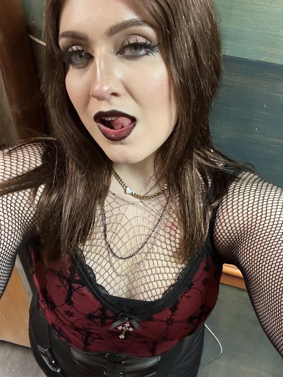 SultryCondition's tweet photo. Let me eat your soul, that's all😇 https://t.co/GHWKEjXU6S