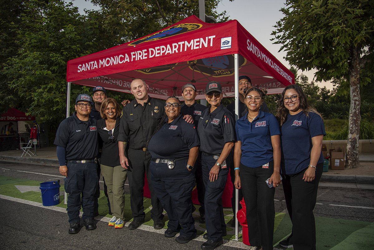 Santa Monica Fire tweet media