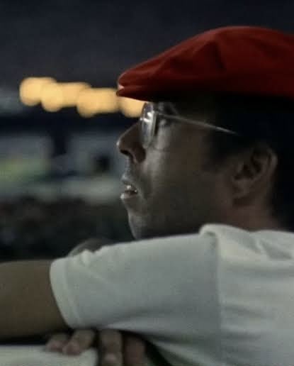 Na tarde desta segunda-feira (17), perdemos um dos grandes ícones da música e da cultura do nosso país. Jards Macalé, cantor, ator, instrumentista, compositor e um “flamenguista doente”, como ele mesmo se denominava, nos deixou aos 82 anos.

O Clube de Regatas do Flamengo