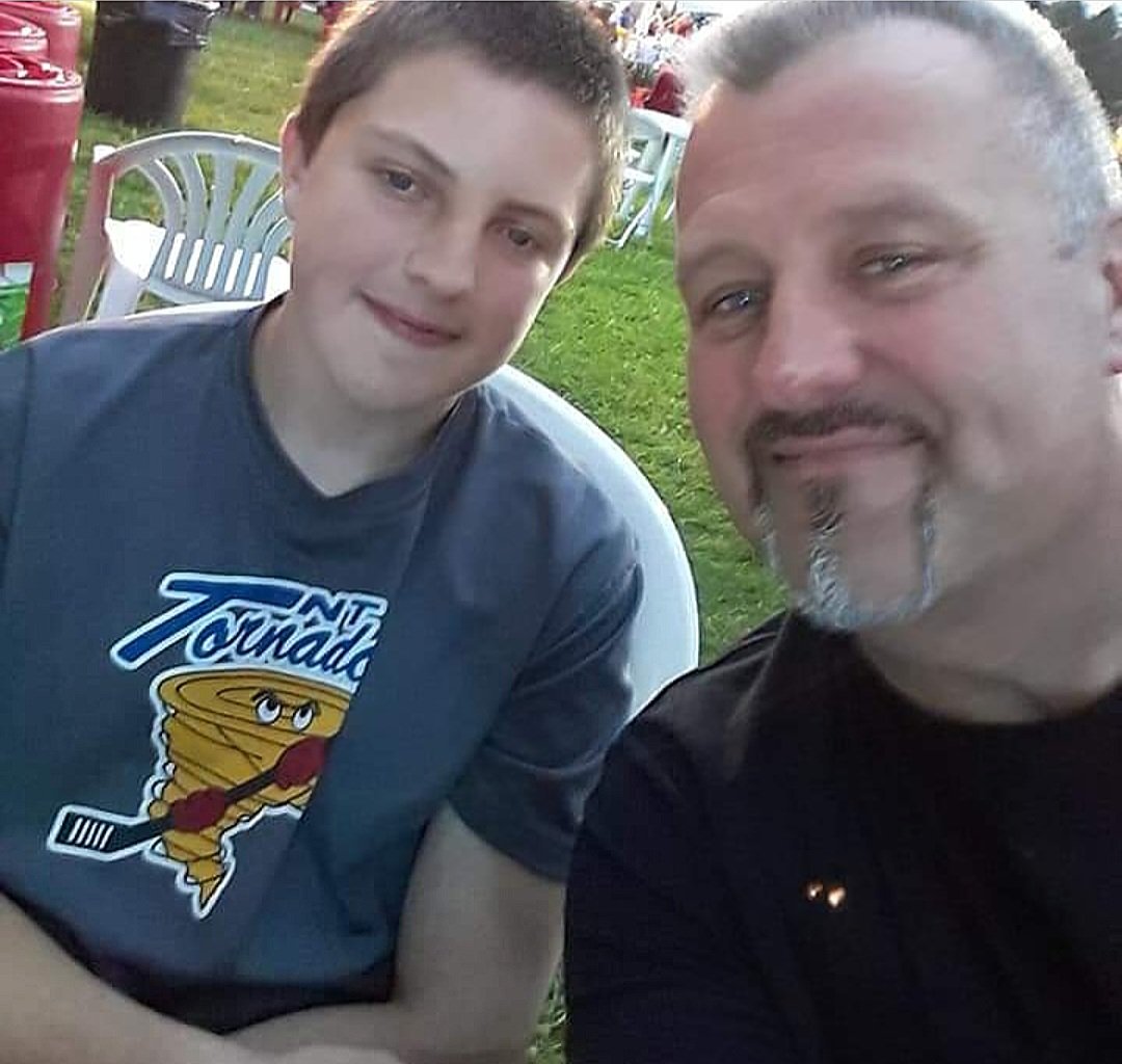 Answers4Sean's tweet image. My only son.
Sean Daniel Hartman. 
Died after his 1st Pfizer shot. 
He was only 17.
😭😭😭😭😭😭😭😭😭💔
Givesendgo.com/GAWYX