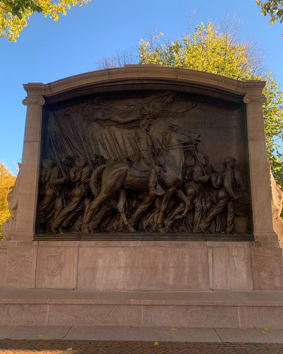 #MonumentMonday from The Robert Gould Shaw and Massachusetts 54th Regiment Memorial 🍂 
• 
•
•
#TheFreedomTrail #HistoricBoston
