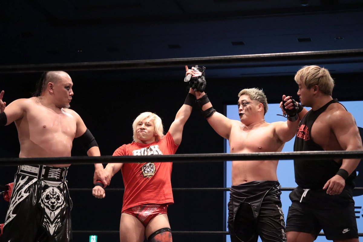 yukako1972411's tweet image. おはようございます😊

 #河上シャーマン隆一 選手っぽいリーダーとBGI風の  #KAZMASAKAMOTO 選手との  #BULKORCHESTRA
大会半分写真とり込んでもうちょっと、と思ったら半分もいってない
半分以上メイン撮ってる😂

2025年11月16日 梅田ステラホール

 #チェック島谷 選手
 #田村ハヤト 選手
 #GLEAT