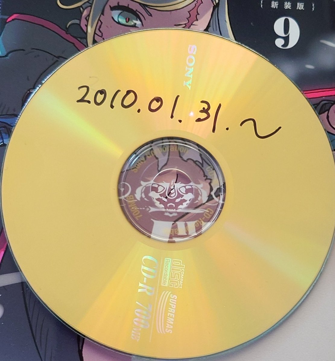 目に見える傷や汚れはありません JB23w2台に渡って車内に放置してた肌化ディスクは何故か読めたのです
