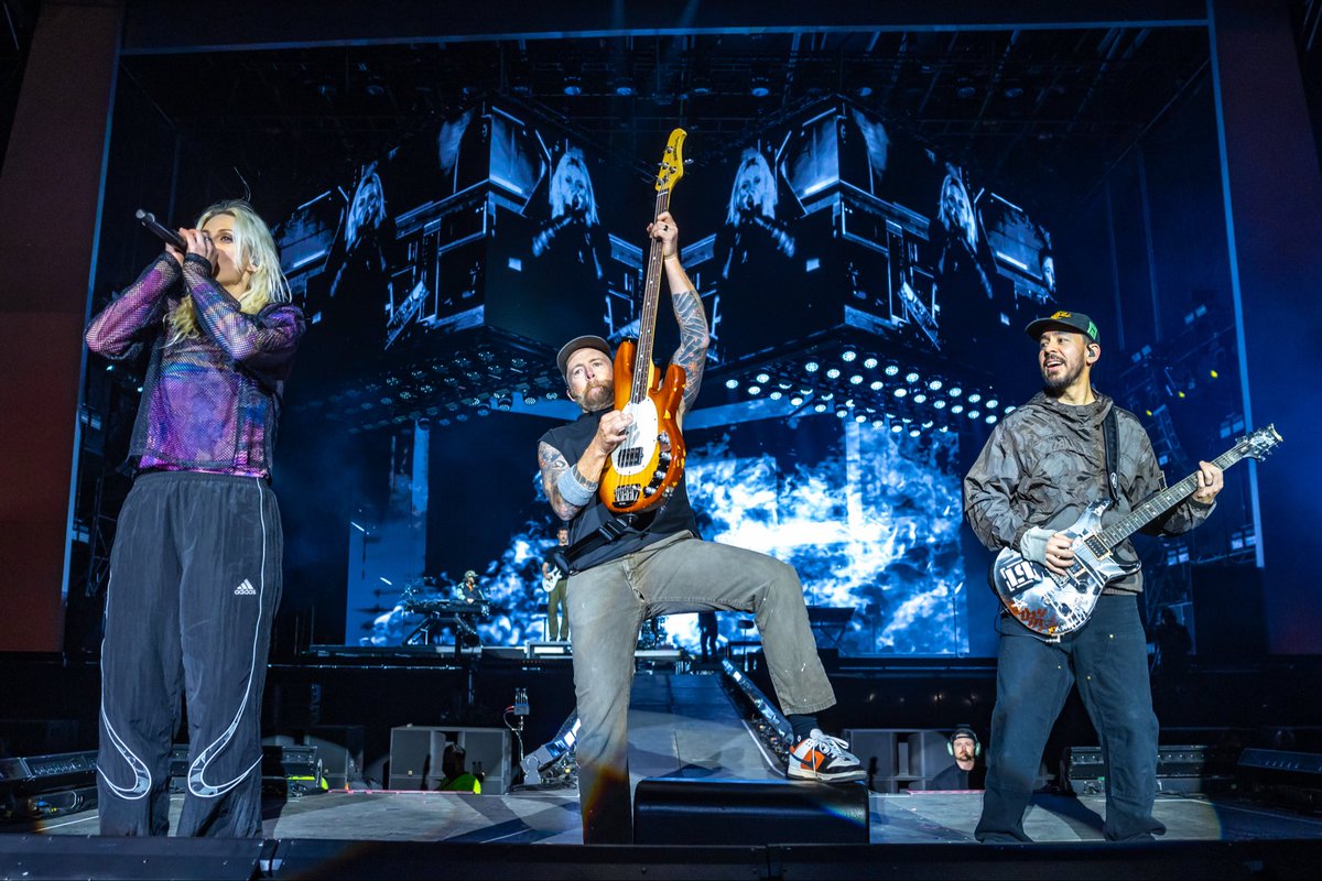 Dave Phoenix Farrell tweet media