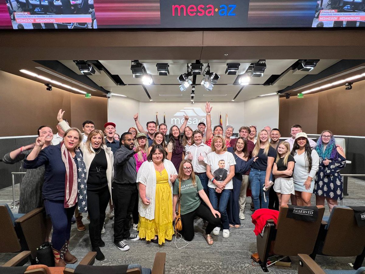 It’s official!

Julie “Republicans for Kamala” Spilsbury is OUT. <a href="/taylorformesa/">Dorean Taylor for Mesa</a> is IN.

So proud of the effort our <a href="/TPAction_/">Turning Point Action</a> team put in to give that jolt of accountability Mesa, AZ needed.

Mesa is in great hands with Dorean on the city council.

🥳