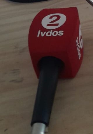Ayer aproximadamente 19:40 hs cerca de Mi Barrio Bar en Alta Córdoba y cancha de #Instituto
perdí mi micrófono (con capuchon)
sé que es difícil encontrarlo pero hago el llamado a solidaridad y difusion para intentarlo.
Es mi principal elemento de laburo.
Agradezco RT.
3513592016