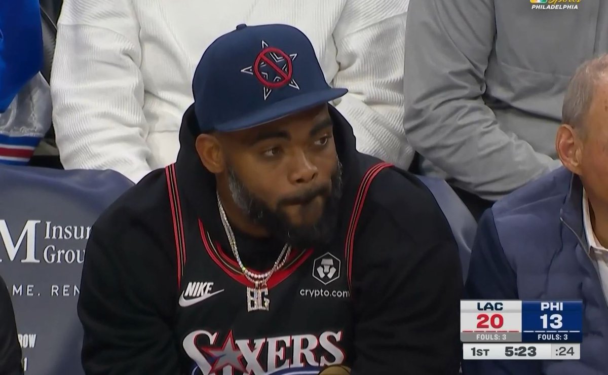 Brandon Graham's hat is hilarious