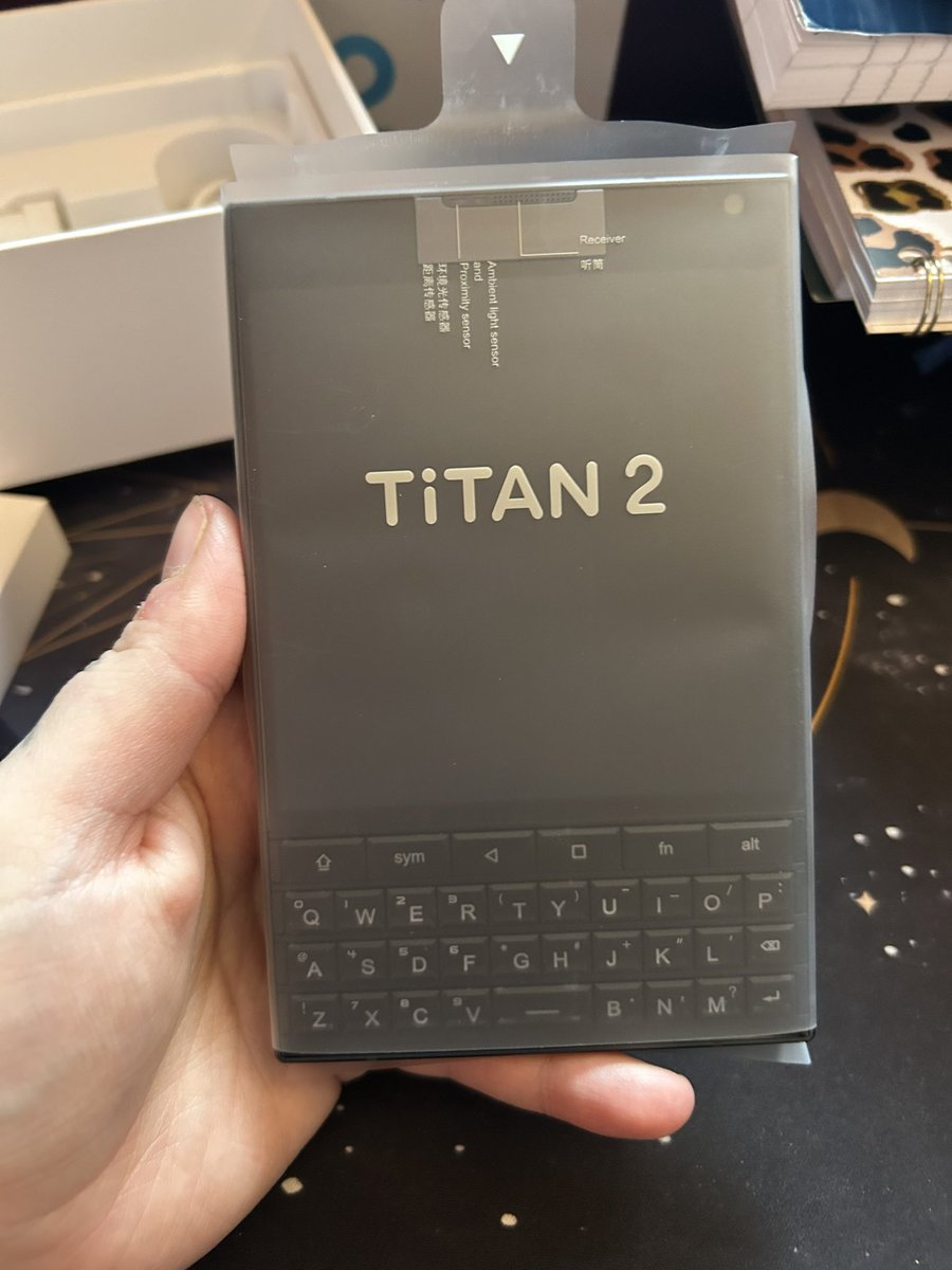 T. R. Black 🖋 tweet media