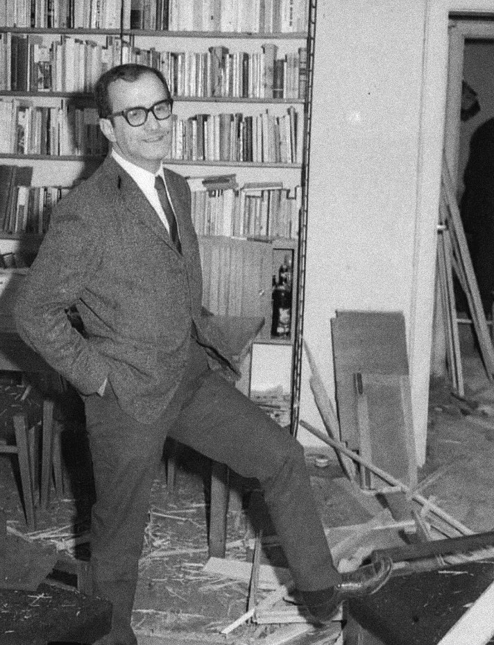 daimagzt's tweet image. “Sosyalizmi, devrimleri dondurup bırakmayan, bir adım daha ileriye götüren ve Atatürkçülüğün bitmemiş senfonisini tamamlayan bir sistem sayıyoruz.” —Mümtaz Soysal

Saygıyla…