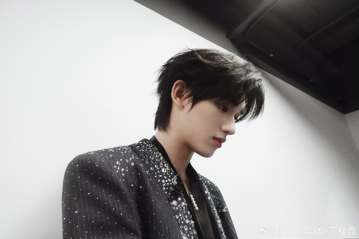 dingd0224's tweet photo. 251111 딩청신 웨이보

下���个小班班班班班 

#丁程鑫 #딩청신 #DingChengxin https://t.co/JkYIGqtF8b