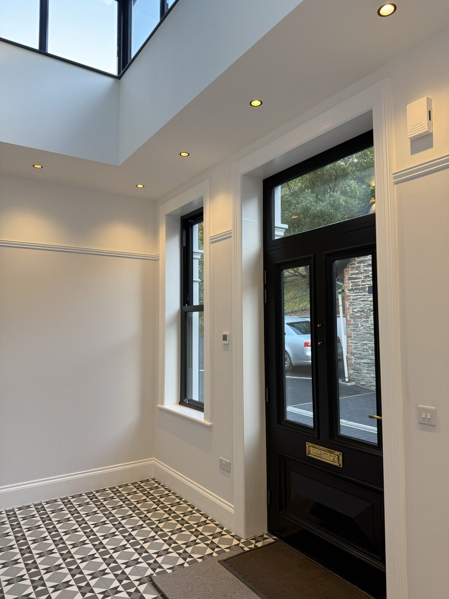 SoundguardUK's tweet image. Had the absolute pleasure of sound testing this incredible Victorian property today - lovely to see this development repurposed as a single dwelling rather than the usual division into apartments. #Soundtesting #Victorian #Property #AcousticsLife