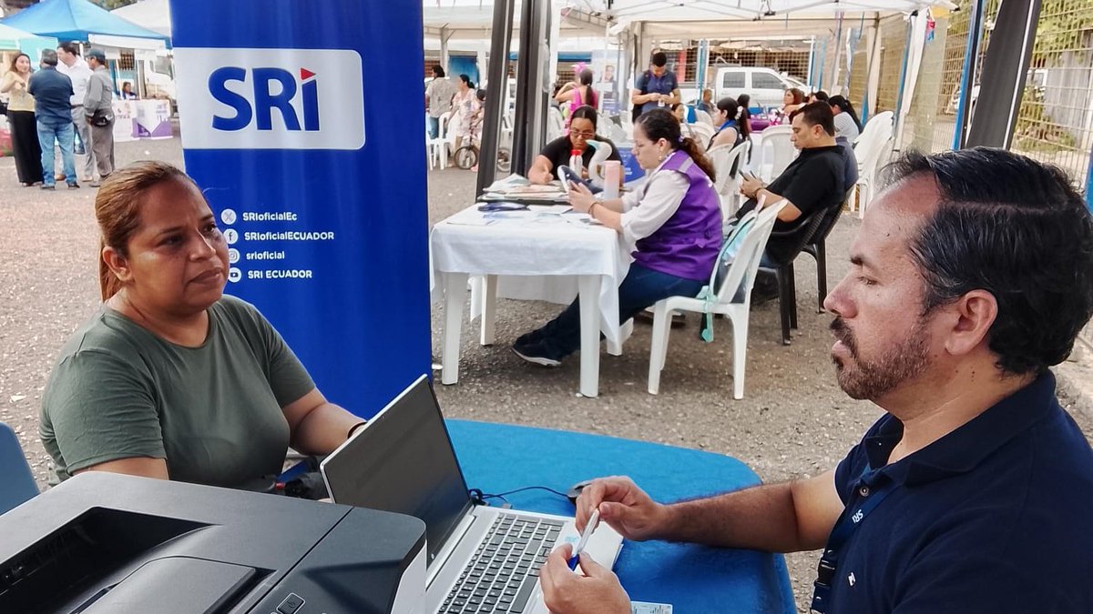 SRIoficialEc's tweet photo. #SRIzonal7

Estuvimos presentes en la parroquia Jambelí, cantón Machala, provincia de El Oro, acercando nuestros servicios tributarios a la comunidad.

Entregamos atención de RUC, claves e información tributaria.

#BrigadaMóvilSRI
#ElNuevoEcuador https://t.co/U7u3Qs73Mf