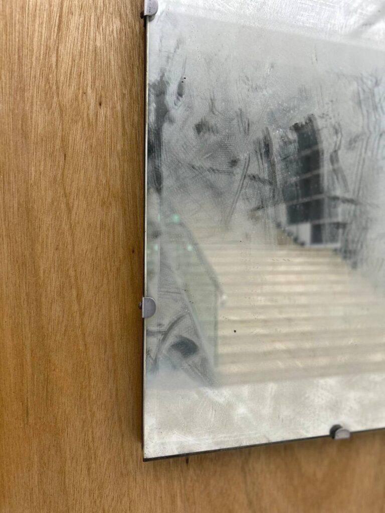 😁 In Taiwan, a janitor accidentally destroyed an art piece after ...