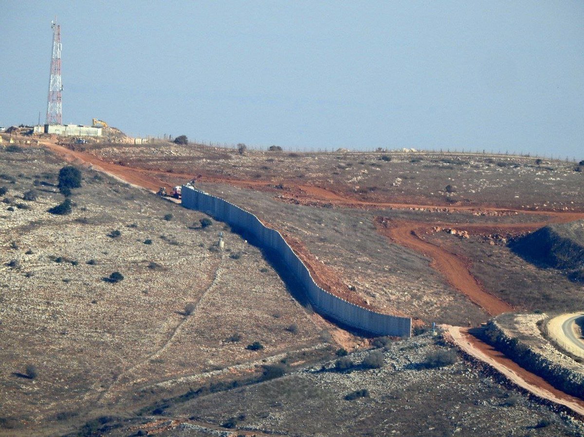 jacksonhinkle's tweet photo. 🚨🇮🇱 🇱🇧 BREAKING:  Israel begins building wall in newly occupied territories in southern Lebanon https://t.co/qMwHq04AVu