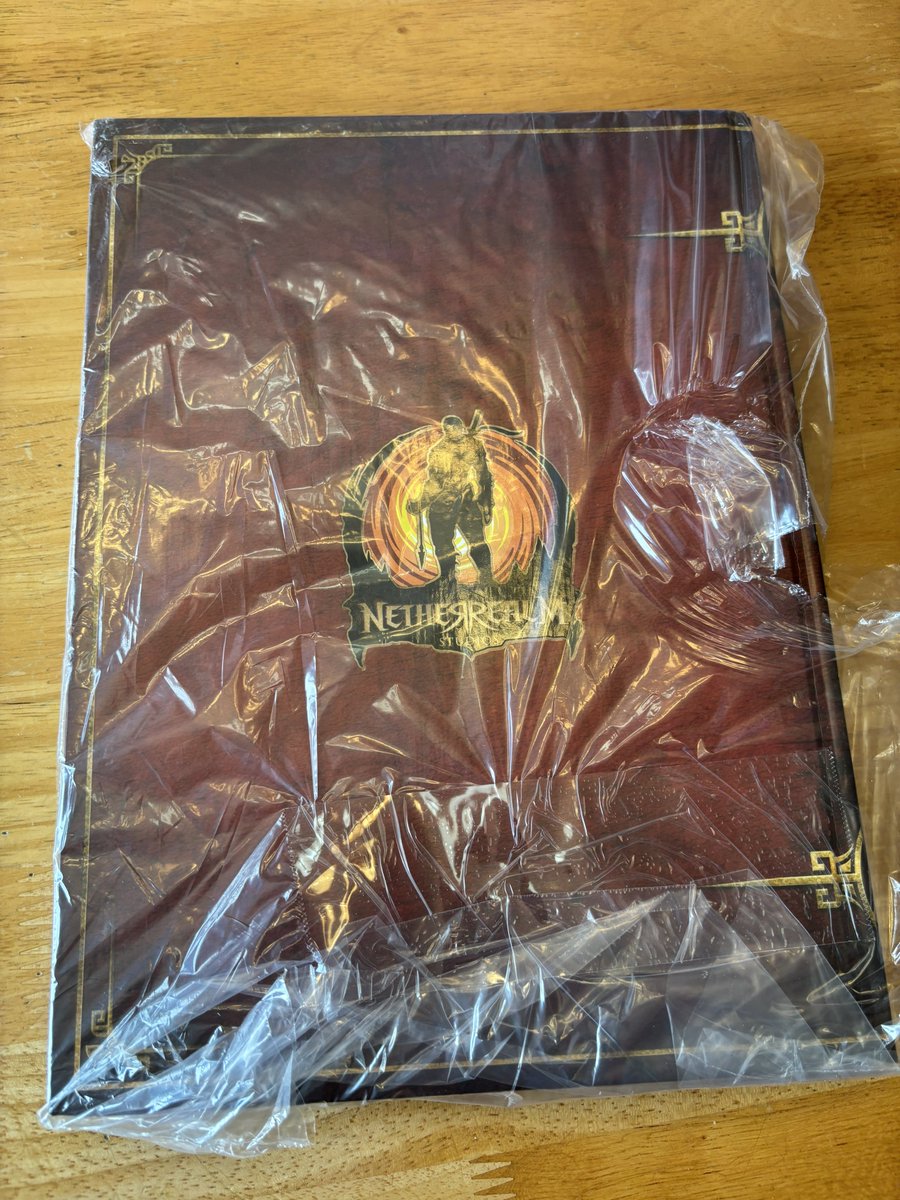 joeyjharold's tweet image. Just picked up this MK9 premium guide and all the character cards for $15 on Facebook marketplace. Pretty cool stuff #MortalKombat #mortalkombat9