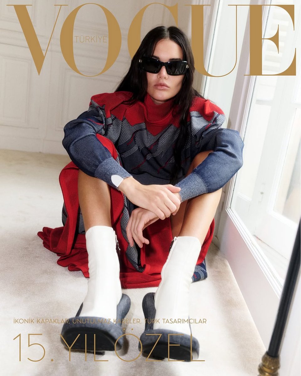 Vogue Türkiye November 2025

Cover 1: Freya Nutter

Cover 2: Maria Klaumann

Cover 3: Freya Nutter

Cover 4: Vialina Lemann

#voguecovers